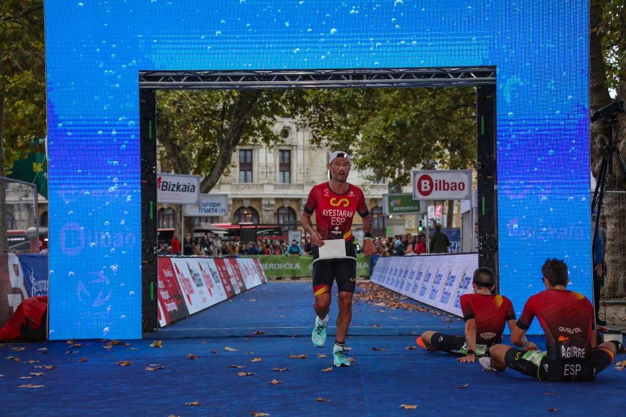 Imanol Ayestarán campeón de Europa de Triatlón en su categoría de edad